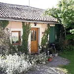 Tranquille Vienne A Dept Charente