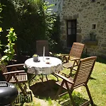 Tranquille Vienne A Dept Charente