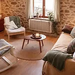 Tranquille Vienne A Dept Charente Holiday home