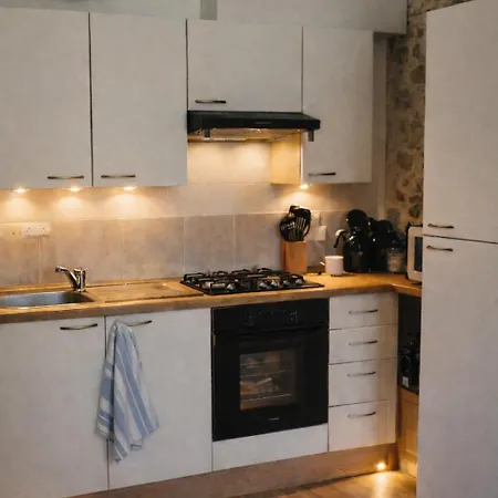 Tranquille Vienne A Dept Charente *