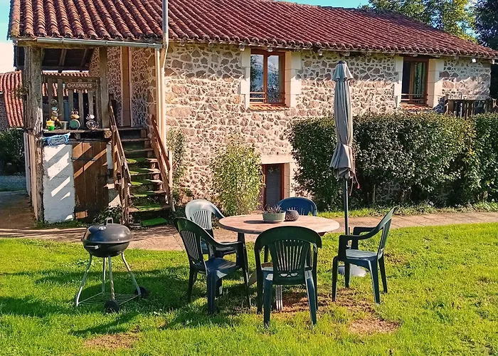 Tranquille Vienne A Dept Charente Holiday home