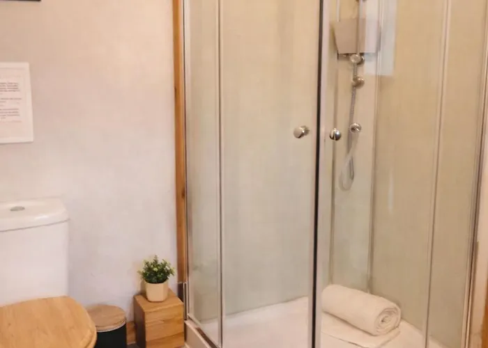 Tranquille Vienne A Dept Charente Holiday home *